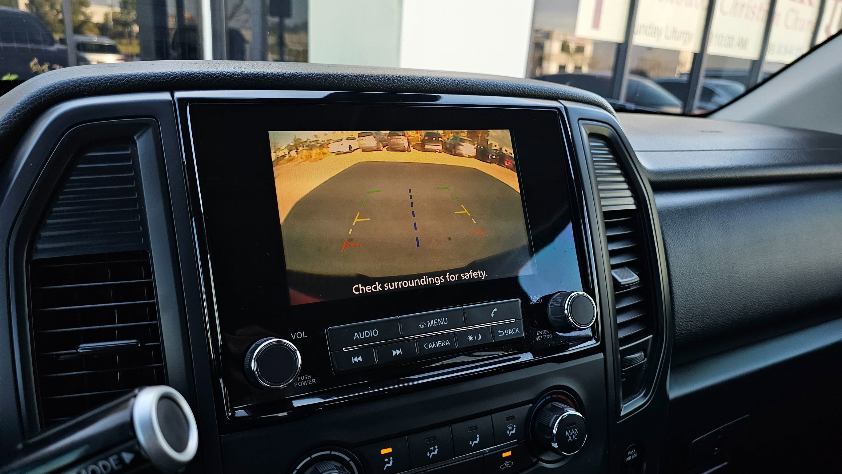 Used 2023 Nissan Titan S w/ S Utility Package image 33