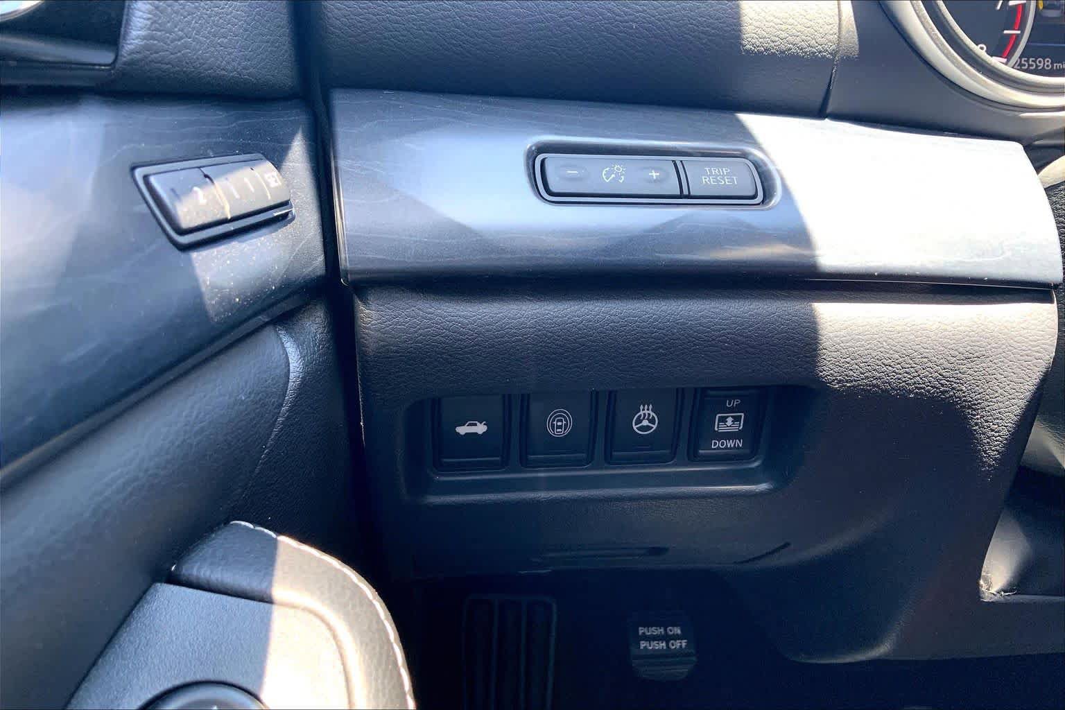 Used 2023 Nissan Maxima Platinum w/ Sport Mat Group FWD image 36