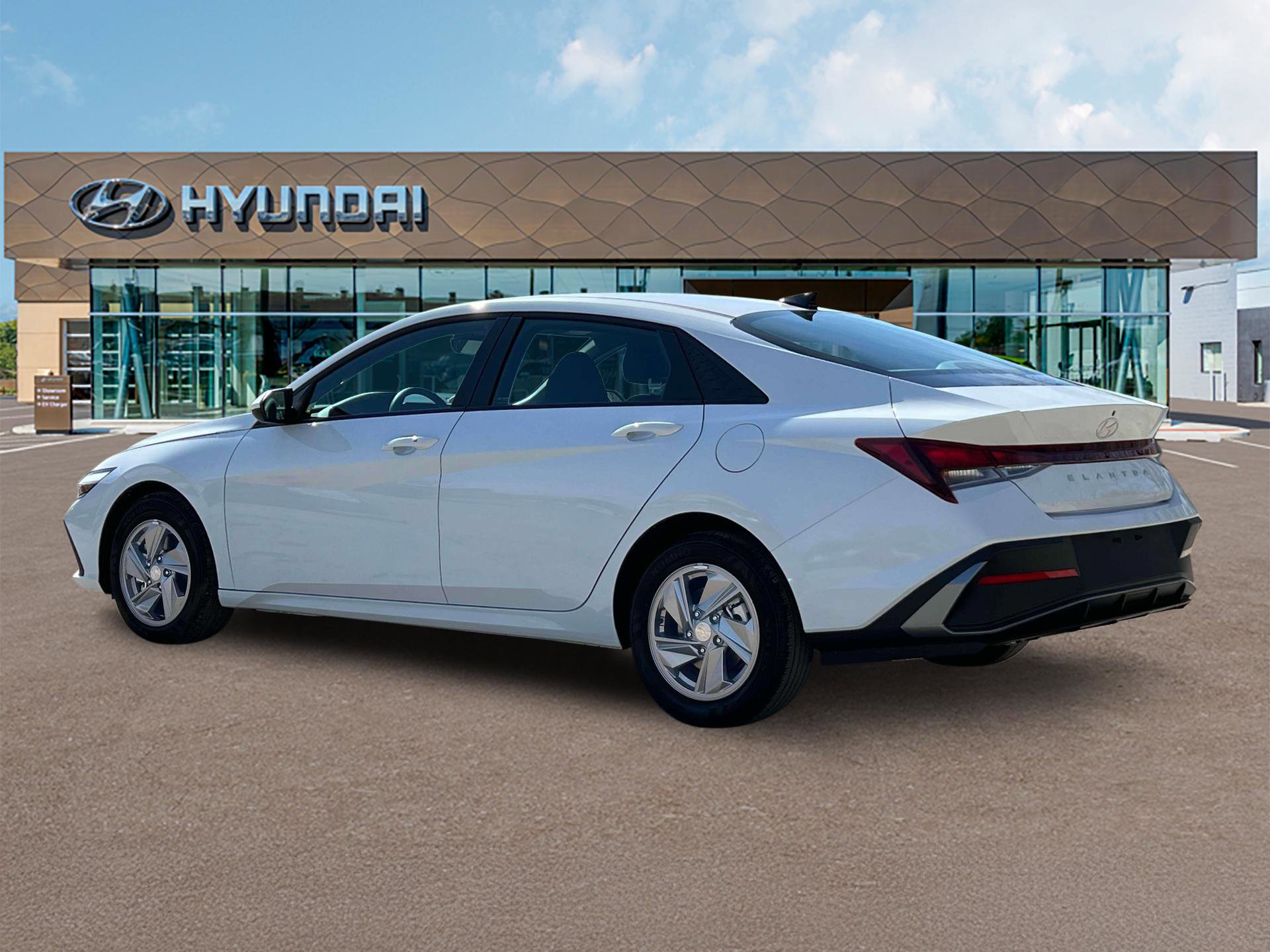 New 2025 Hyundai Elantra SE image 4