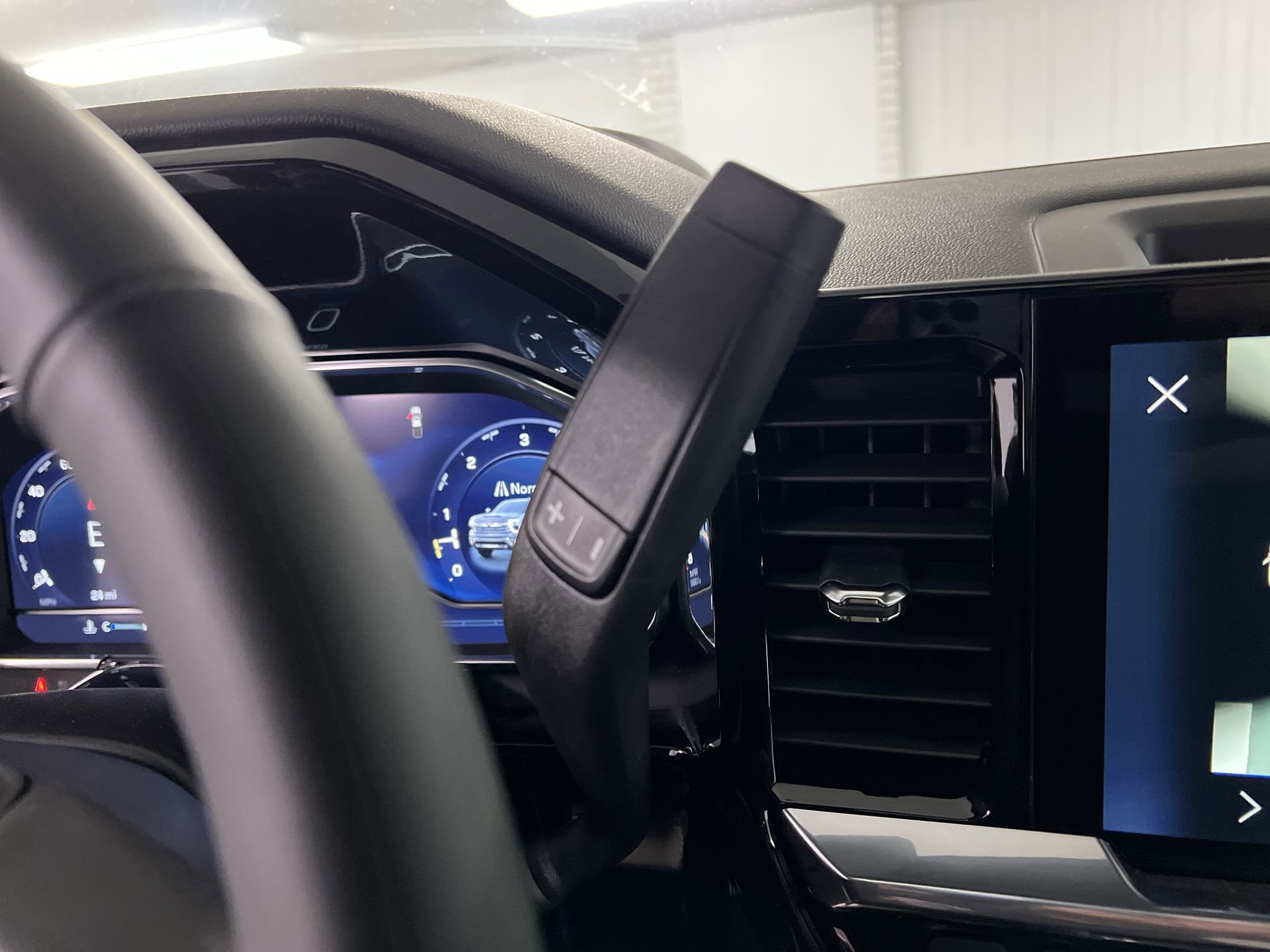 New 2025 Chevrolet Silverado 2500 High Country w/ Technology Package image 52