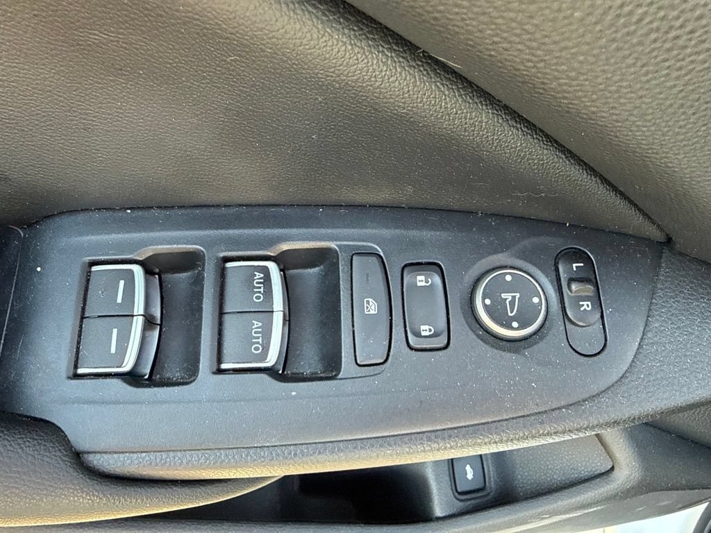 Used 2019 Honda Accord Sport image 15