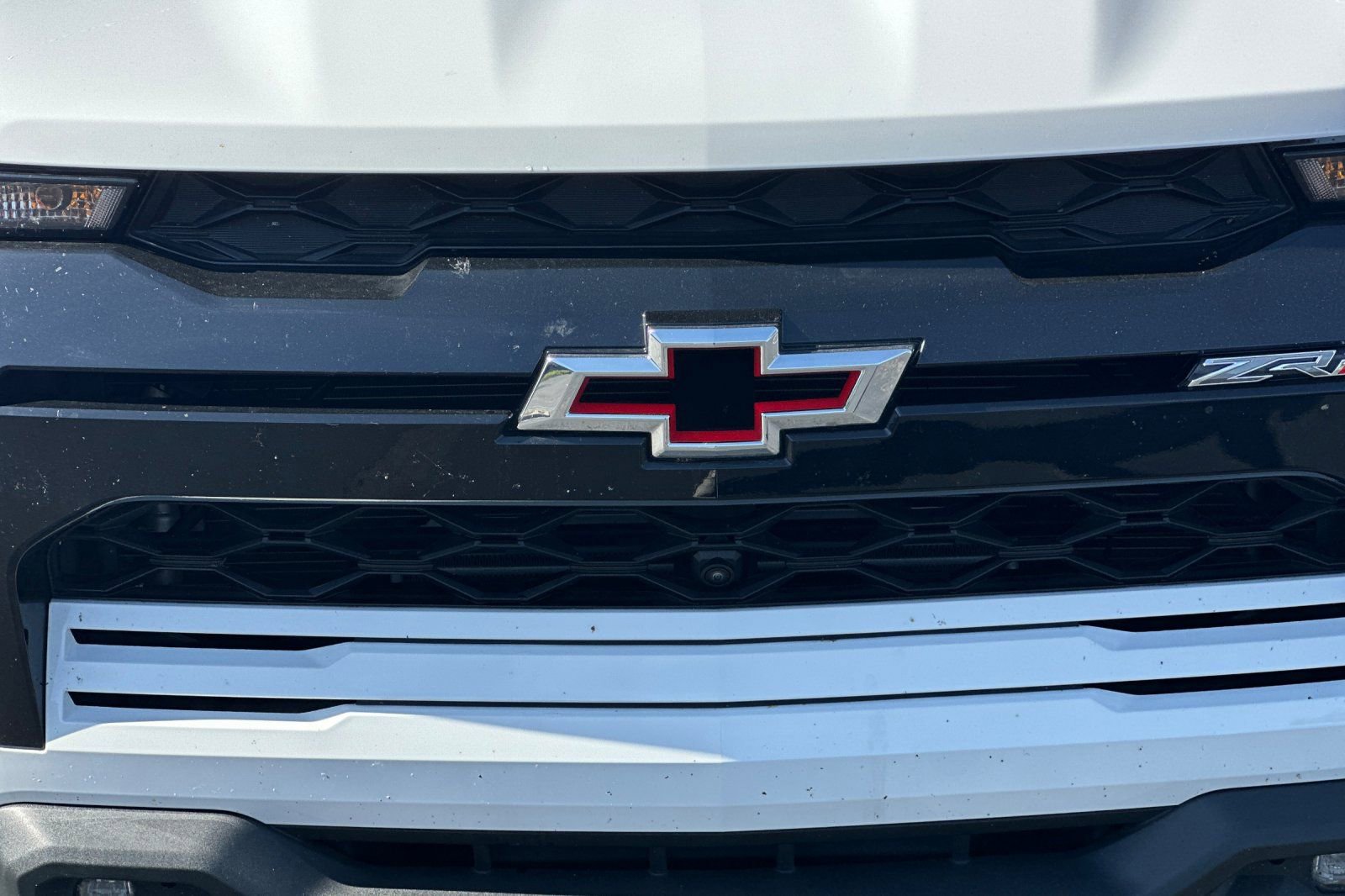 Used 2025 Chevrolet Colorado ZR2 w/ Midnight Edition AWD/4WD image 44