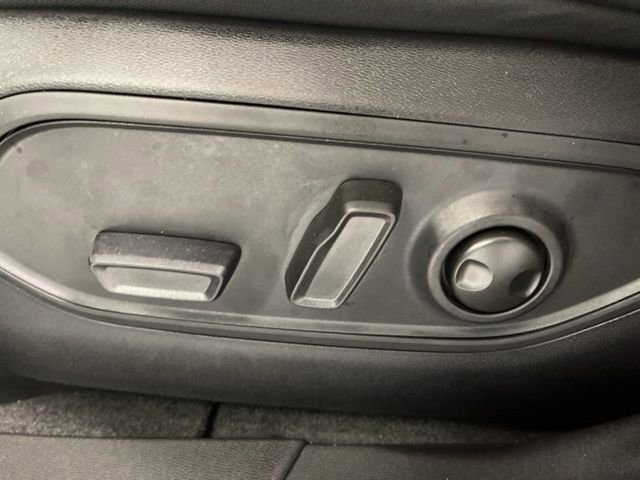 New 2026 Jeep Cherokee Limited image 16