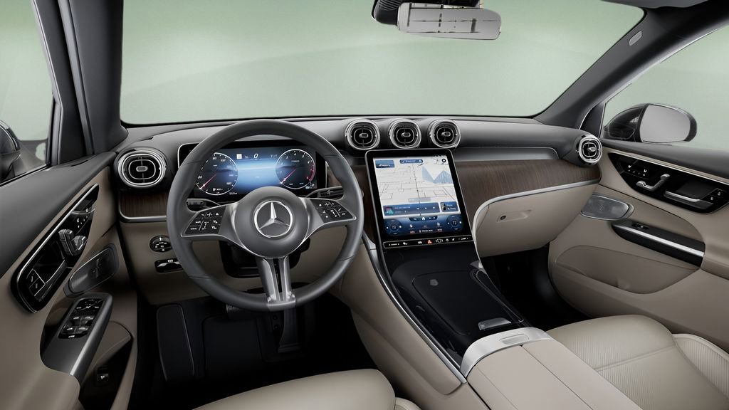 Used 2026 Mercedes-Benz GLC 300 image 38