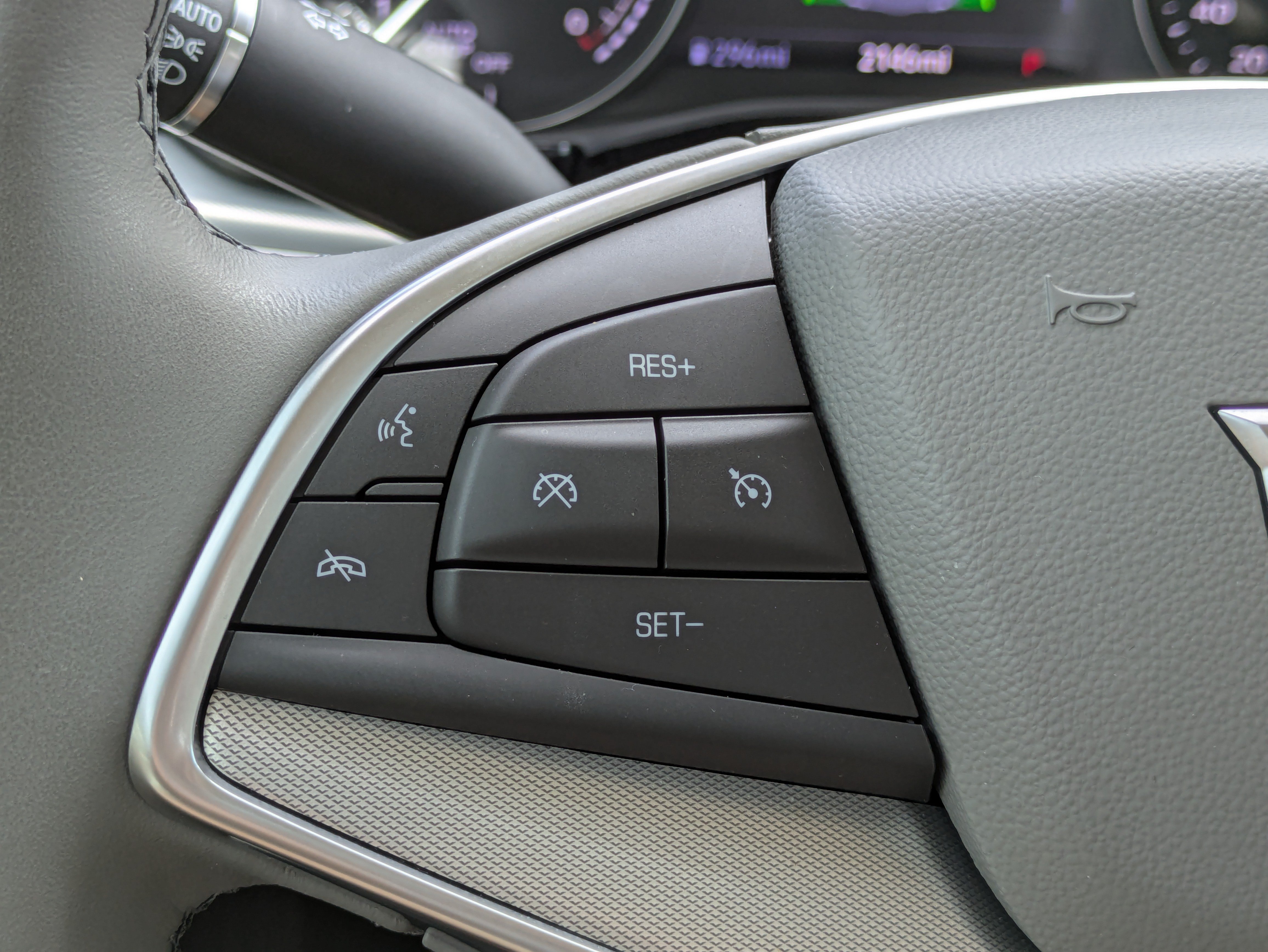 Used 2024 Cadillac XT5 Premium Luxury w/ Technology Package FWD image 23