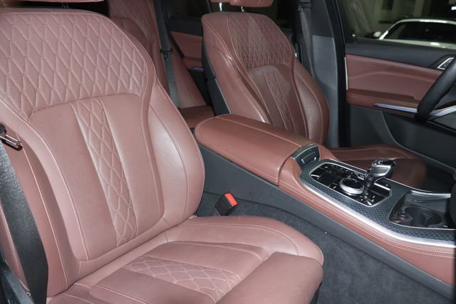 Used 2022 BMW X5 M50i w/ Executive Package AWD/4WD image 26