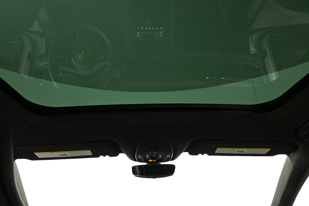 New 2026 Porsche Panamera image 20