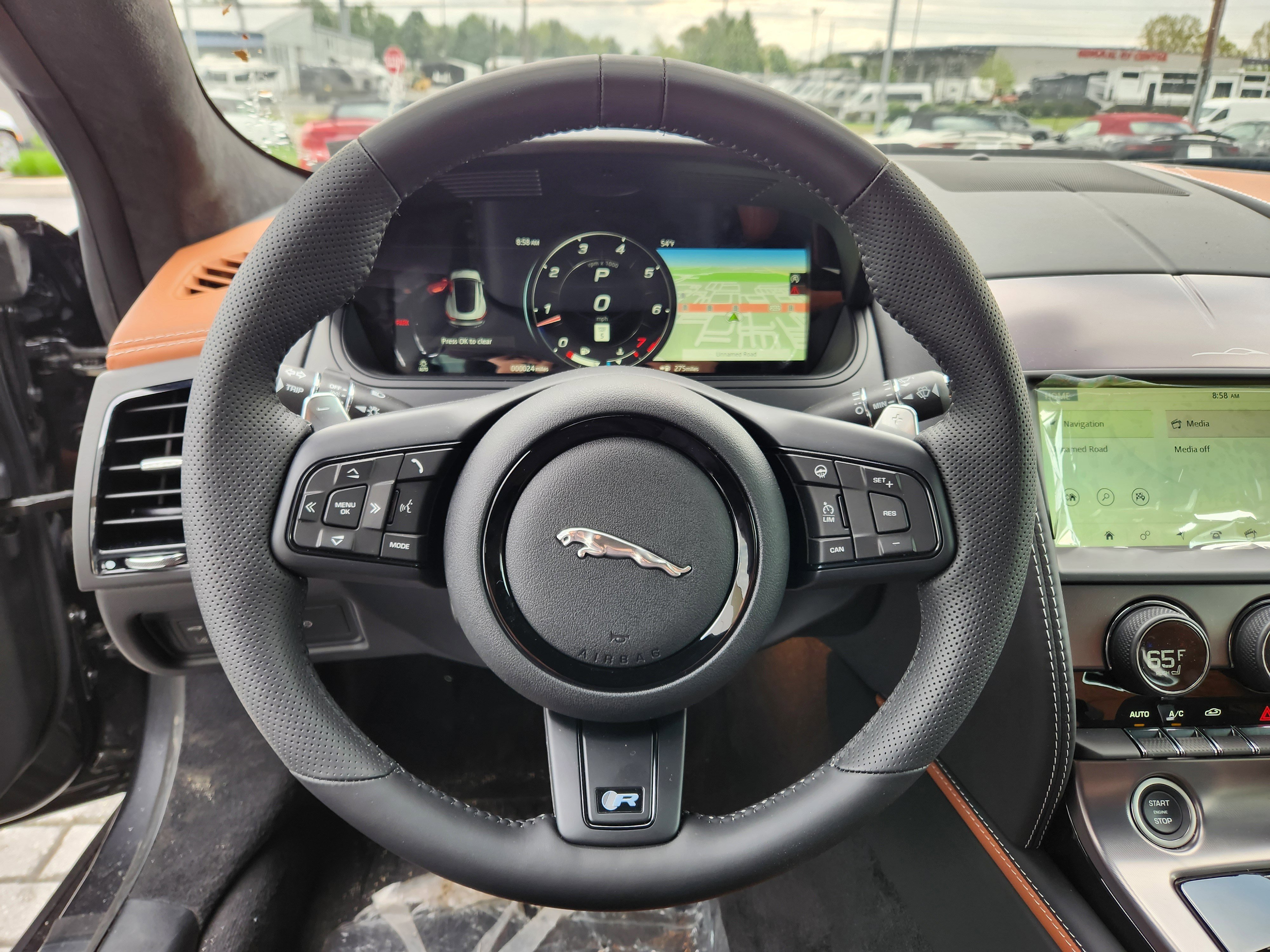 Used 2024 Jaguar F-TYPE R AWD/4WD image 14