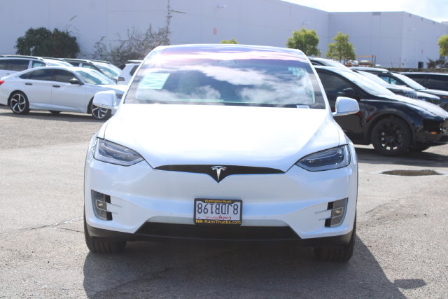 Used 2019 Tesla Model X 75D AWD/4WD image 2