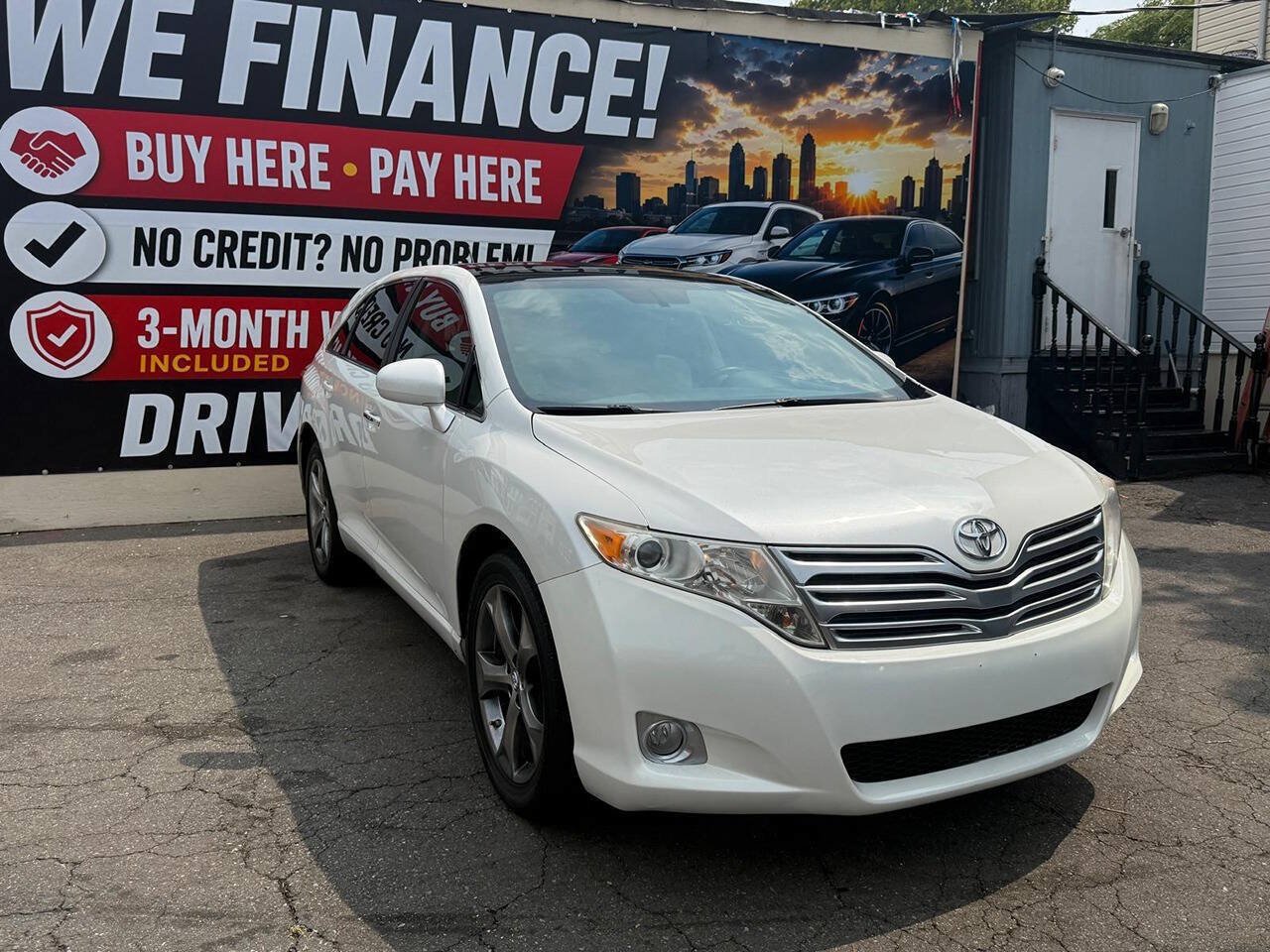 Used 2009 Toyota Venza FWD image 1