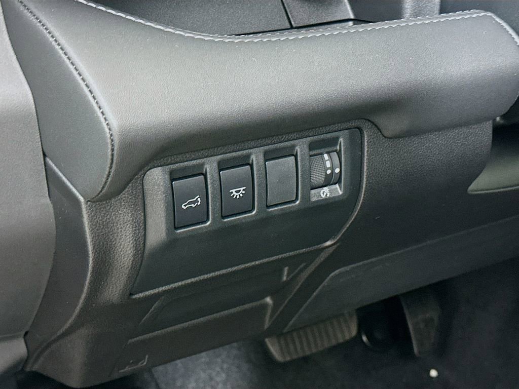 New 2025 Subaru Ascent Limited image 14