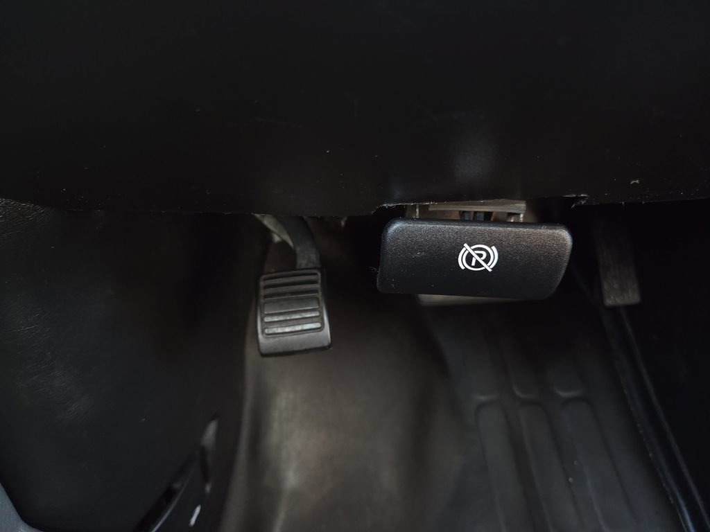 Used 2023 Chevrolet Express 3500 LS RWD image 24