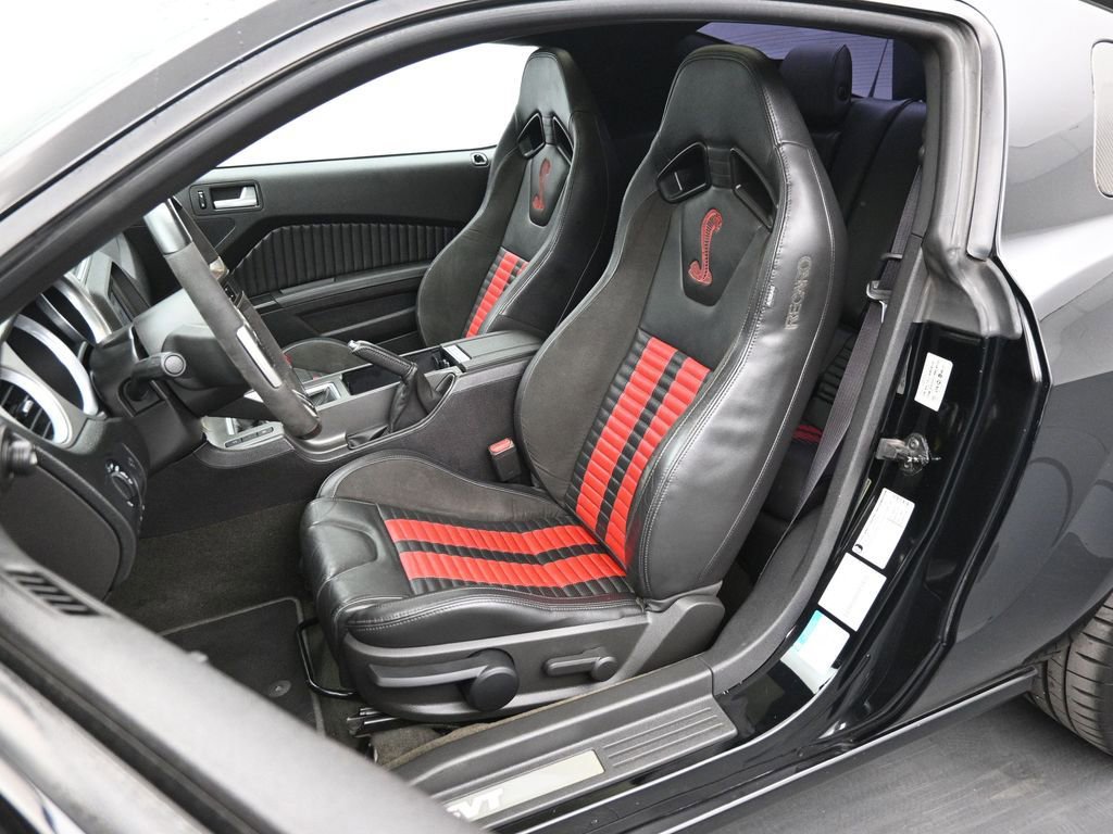 Used 2014 Ford Mustang Shelby GT500 w/ Equipment Group 821A image 11