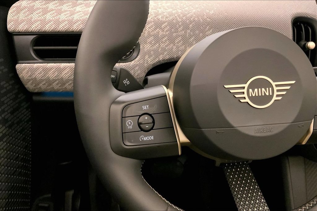 Used 2026 MINI Cooper S FWD image 18