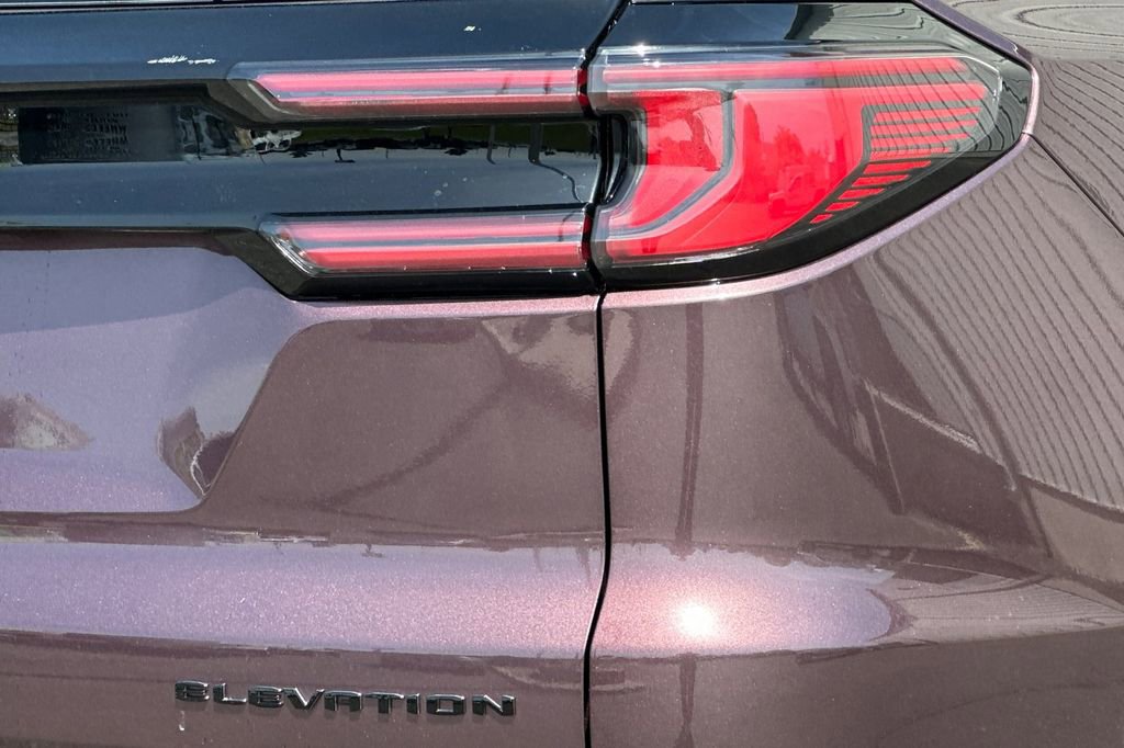 New 2025 GMC Acadia Elevation w/ Elevation Premium Package FWD image 24
