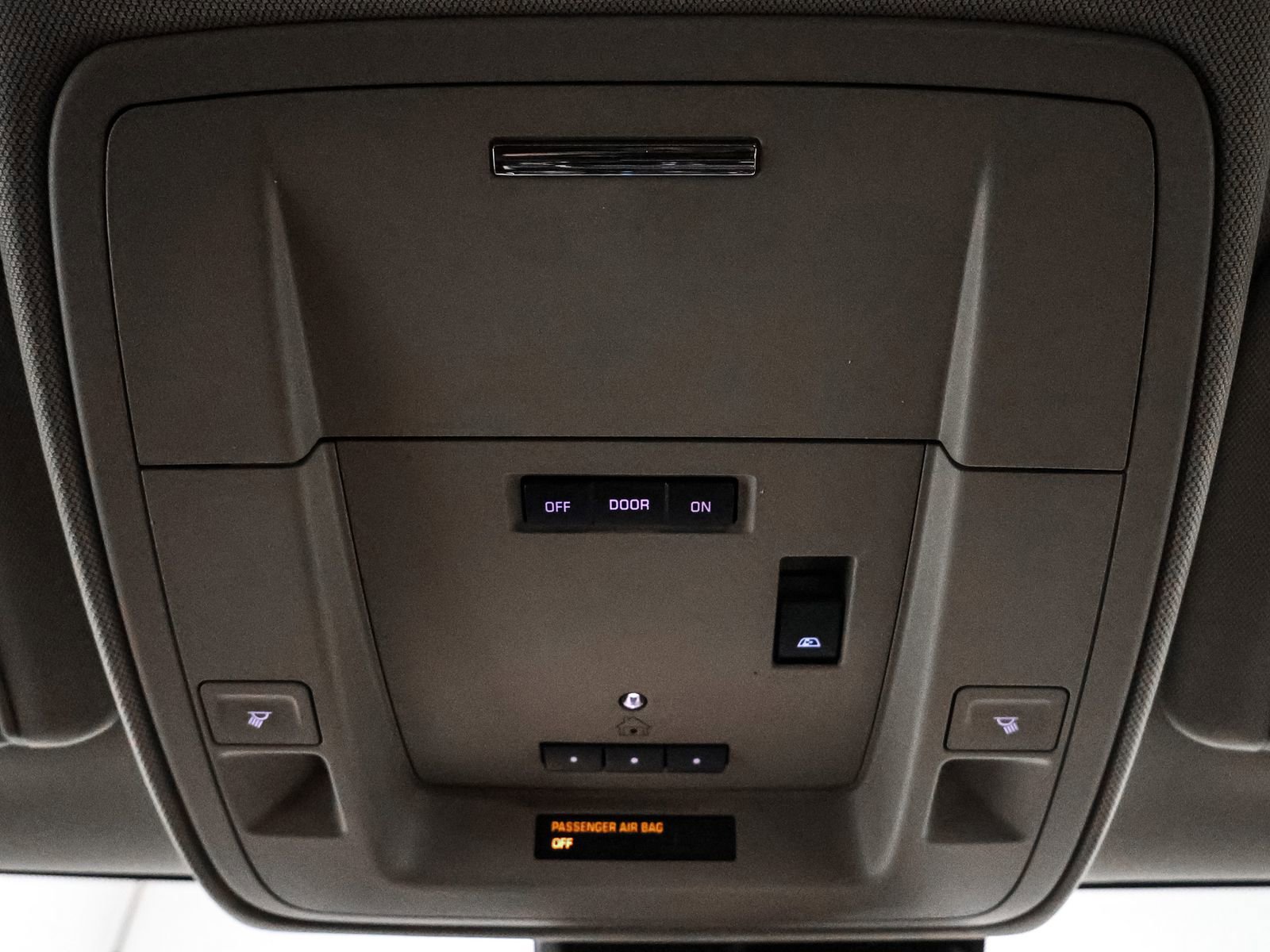 Used 2018 Chevrolet Silverado 1500 LTZ w/ LTZ Plus Package image 32