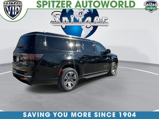 Used 2024 Jeep Wagoneer L Series II w/ Flexible Seating Group image 3