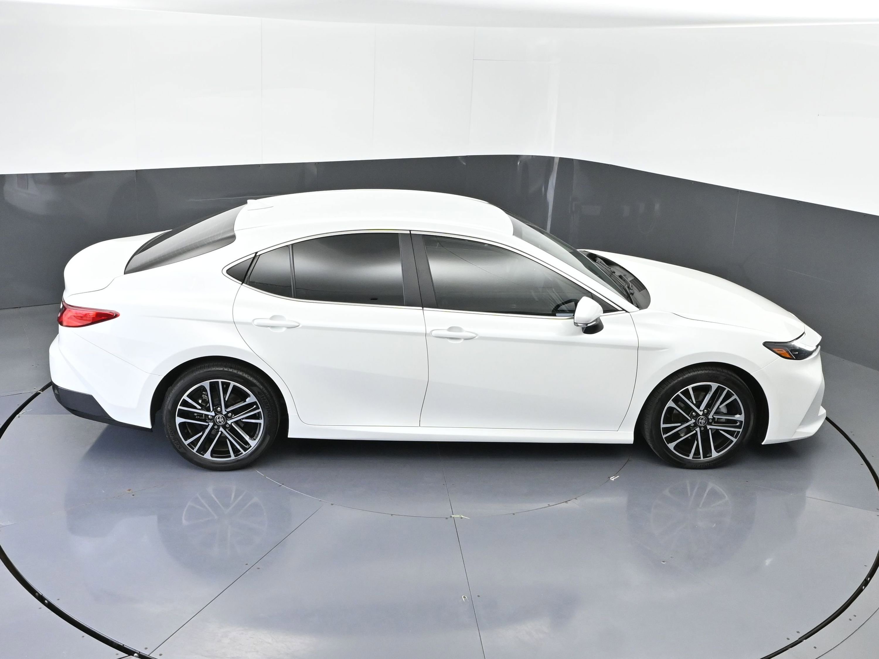 Certified 2025 Toyota Camry XLE image 44