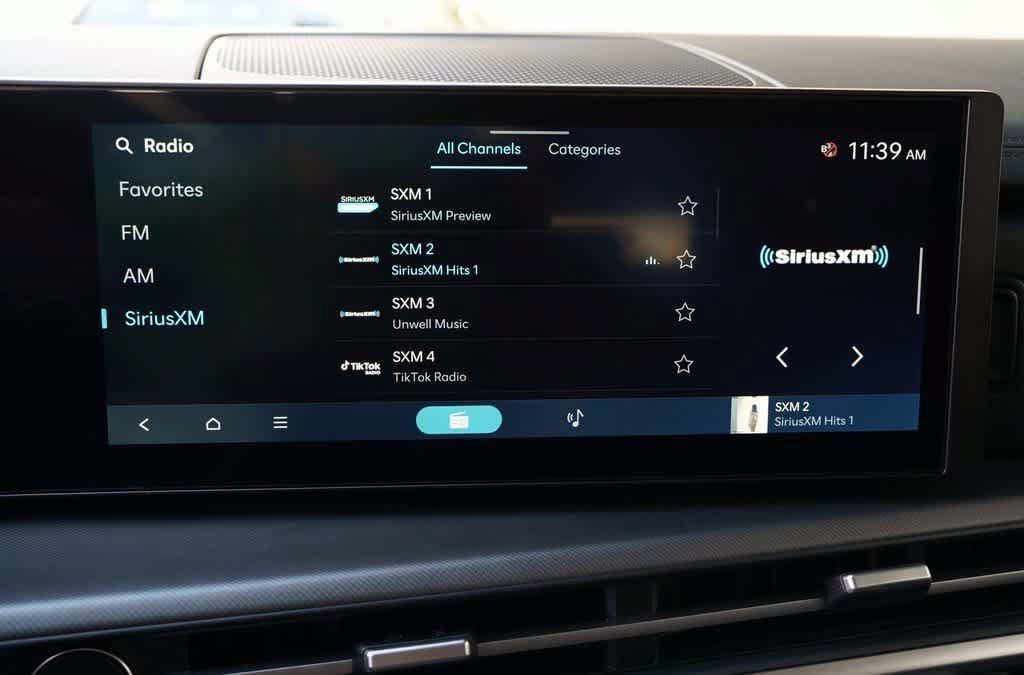 New 2026 Hyundai Santa Fe SEL w/ Tow & Go Package FWD image 13