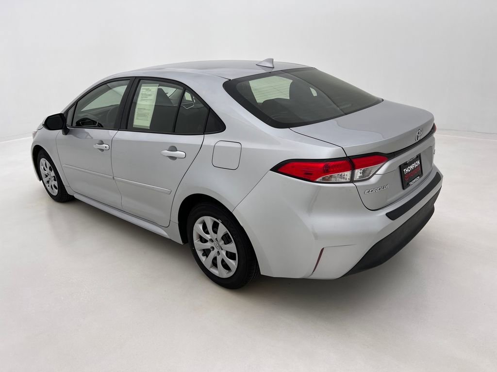 Used 2023 Toyota Corolla LE image 9