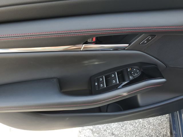 New 2026 MAZDA MAZDA3 Carbon image 19
