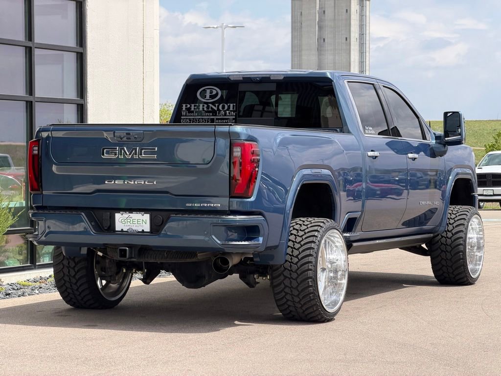 Used 2025 GMC Sierra 2500 Denali Ultimate AWD/4WD image 5