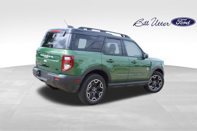 Used 2025 Ford Bronco Sport Outer Banks AWD/4WD image 5