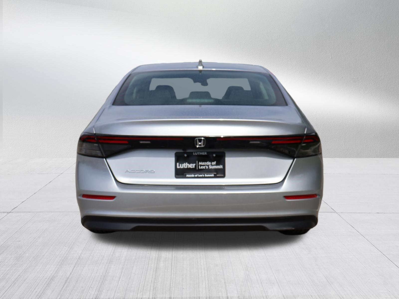 Used 2025 Honda Accord LX image 5