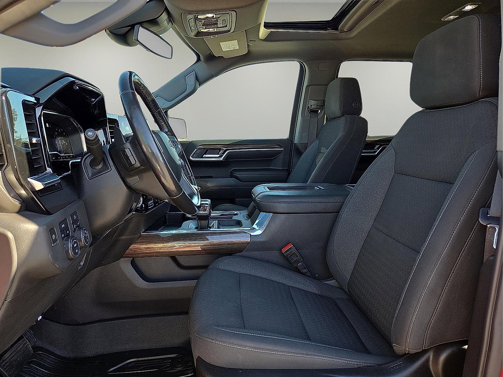 Used 2022 Chevrolet Silverado 1500 RST image 15