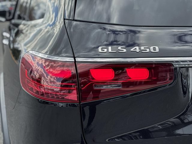 New 2026 Mercedes-Benz GLS 450 4MATIC image 7