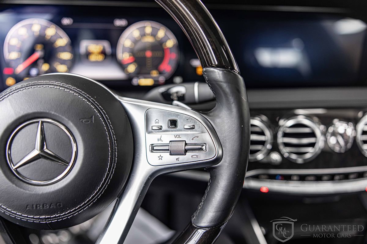 Used 2019 Mercedes-Benz S 560 Sedan image 25