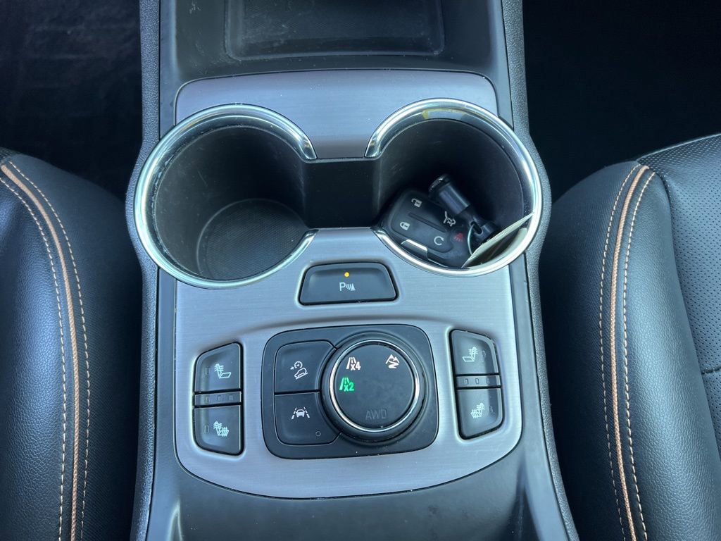 Used 2022 GMC Terrain AT4 w/ Infotainment Package II image 22