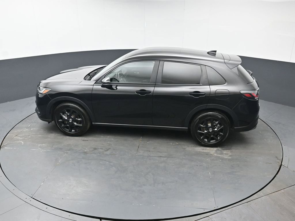 Used 2025 Honda HR-V Sport image 38