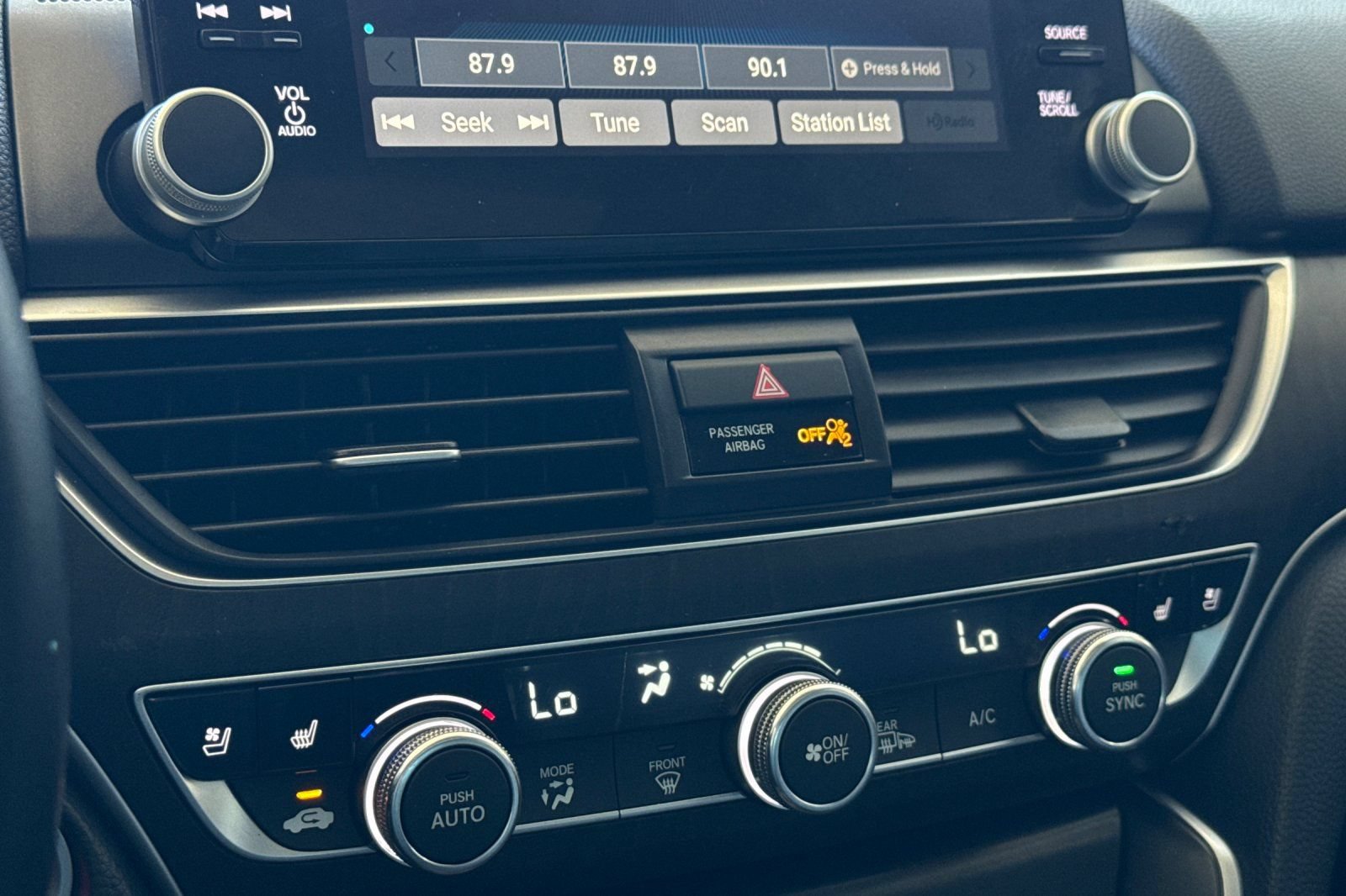 Certified 2020 Honda Accord Touring image 20