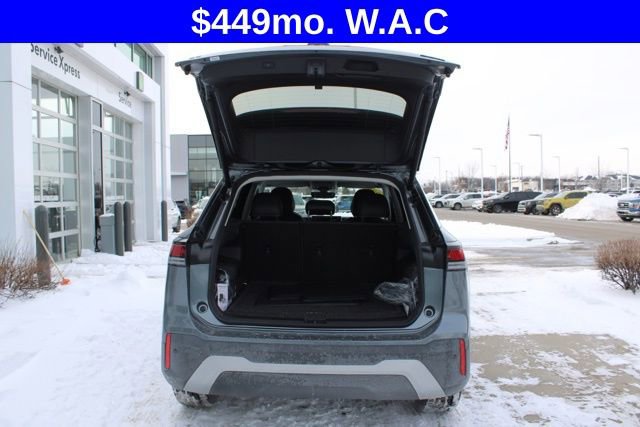 Certified 2025 Volkswagen Tiguan SE AWD/4WD image 9