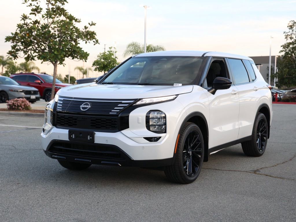 New 2026 Nissan Rogue SL image 8