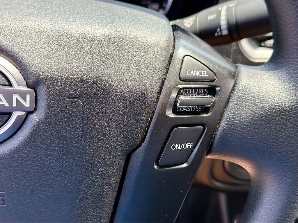 Used 2024 Nissan Frontier SV RWD image 18