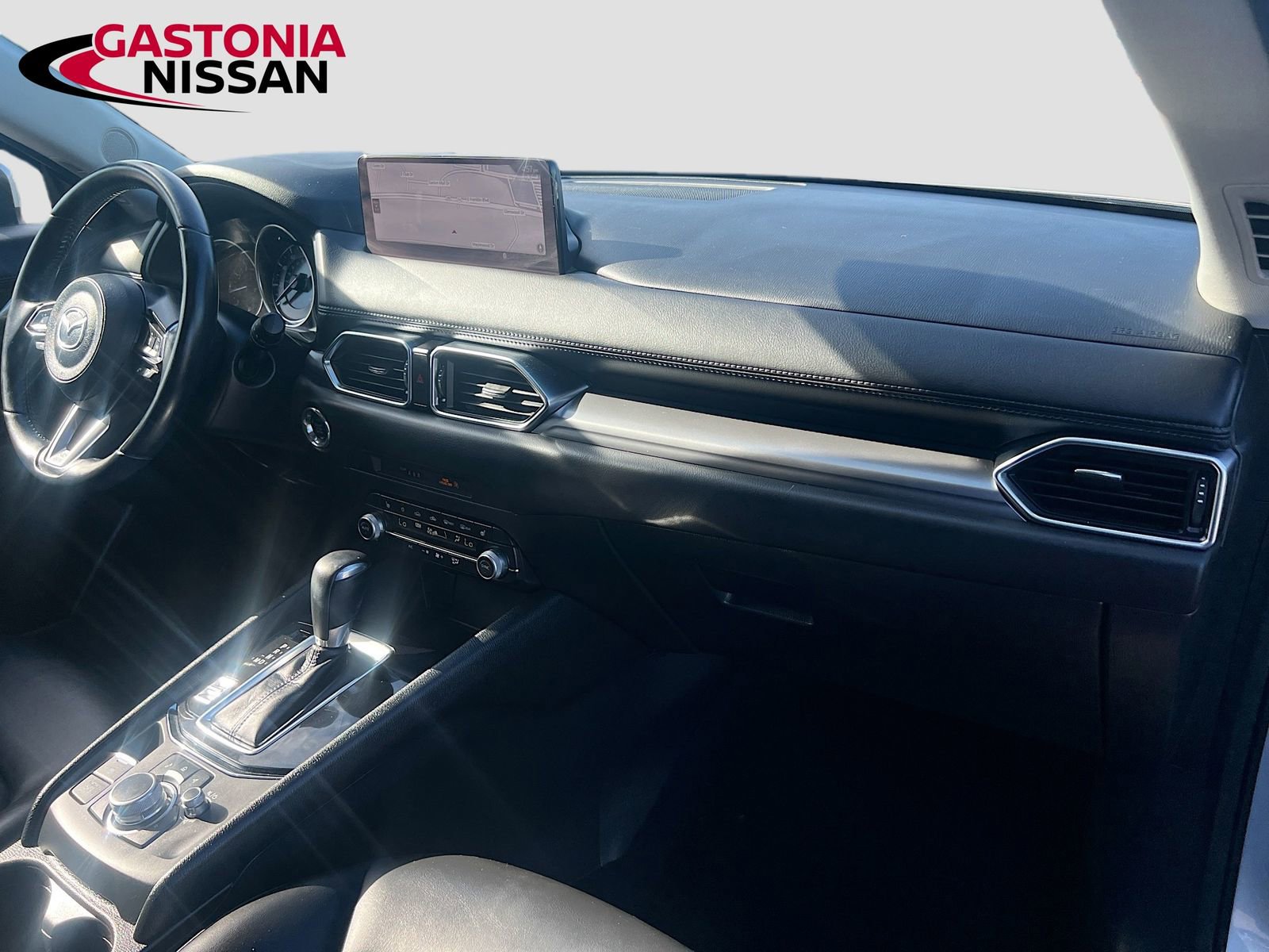 Used 2021 MAZDA CX-5 Touring image 39