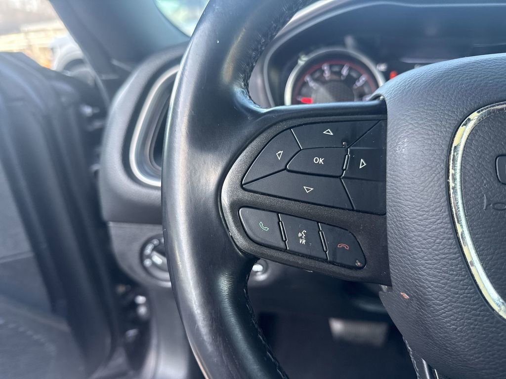 Used 2021 Dodge Challenger SXT RWD image 15