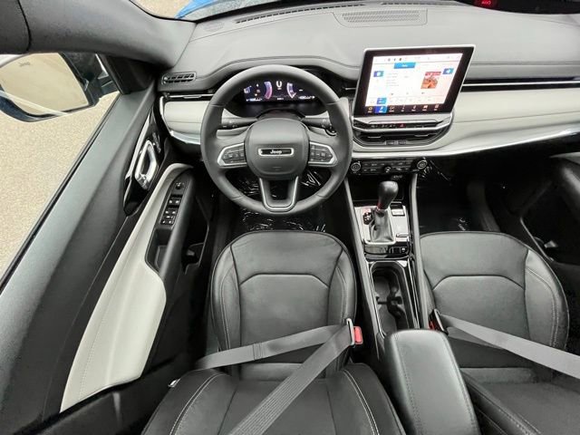 Used 2023 Jeep Compass Limited w/ Elite Group AWD/4WD image 26