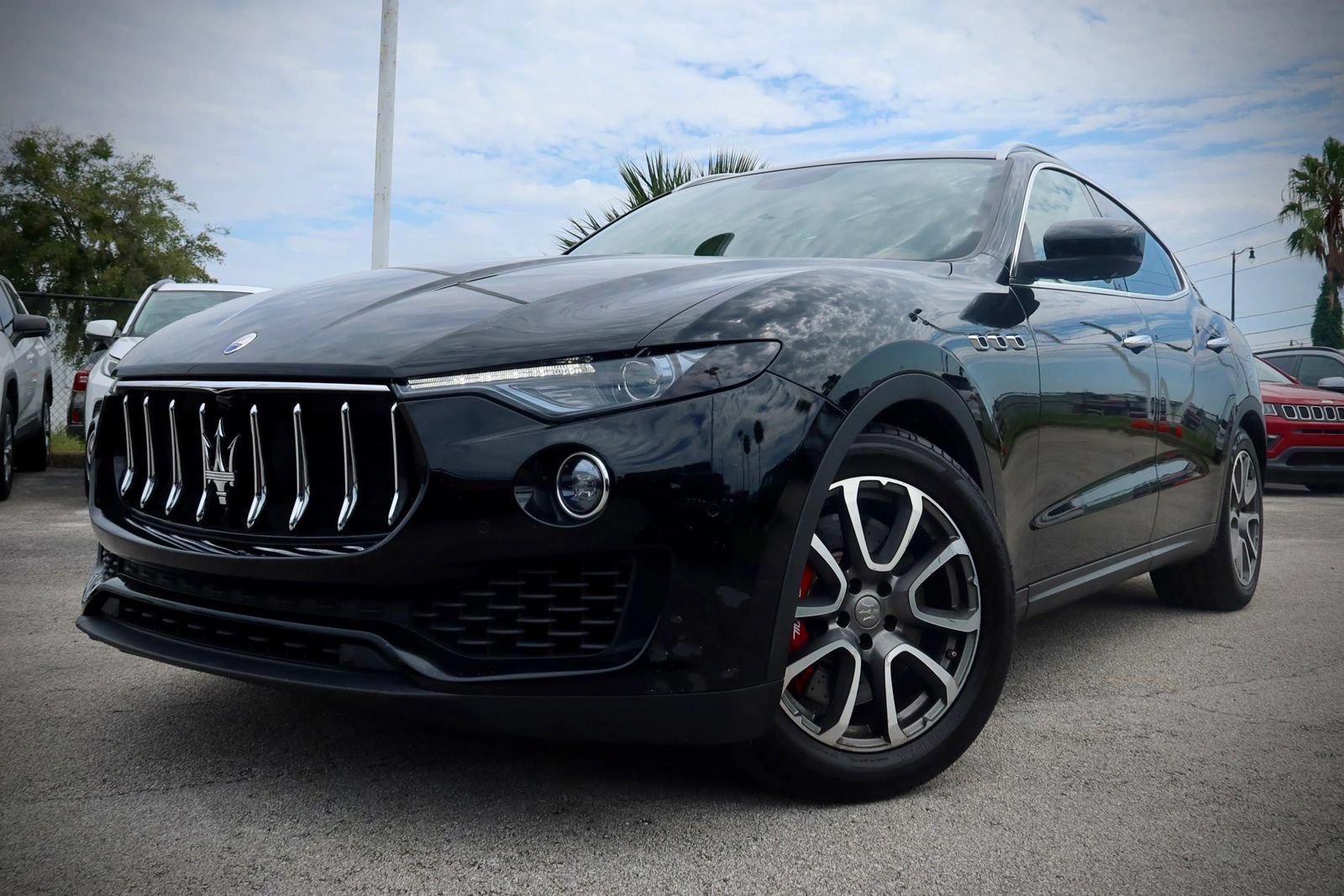 Used 2018 Maserati Levante S AWD/4WD image 6
