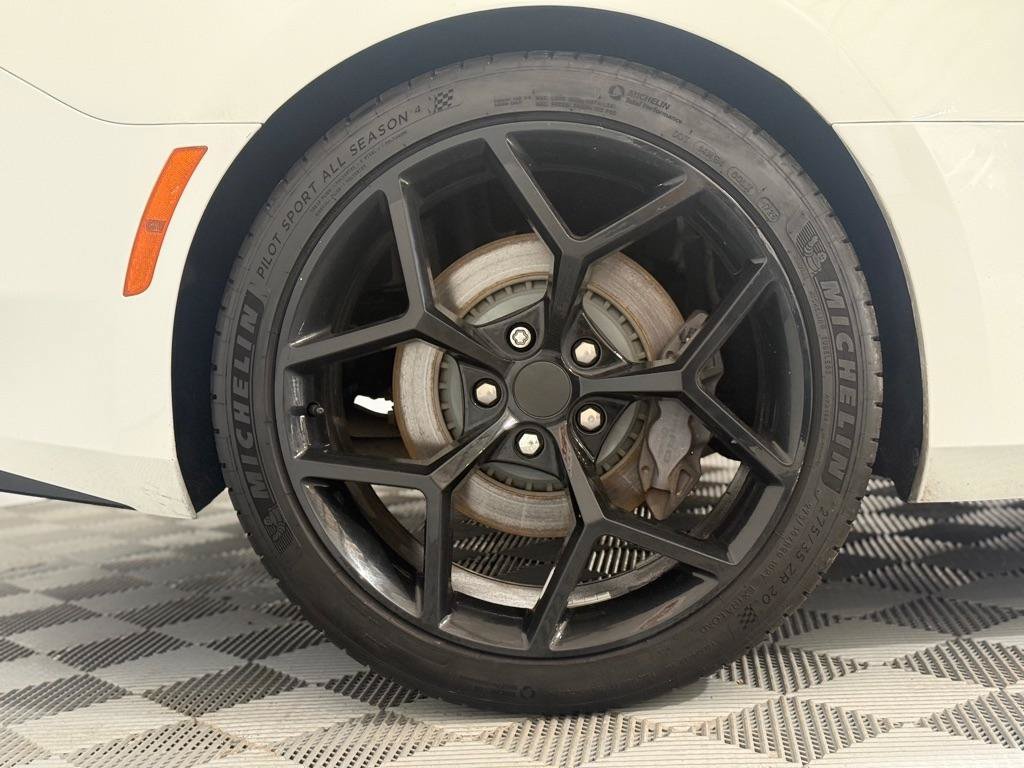 Used 2017 Chevrolet Camaro SS RWD image 37