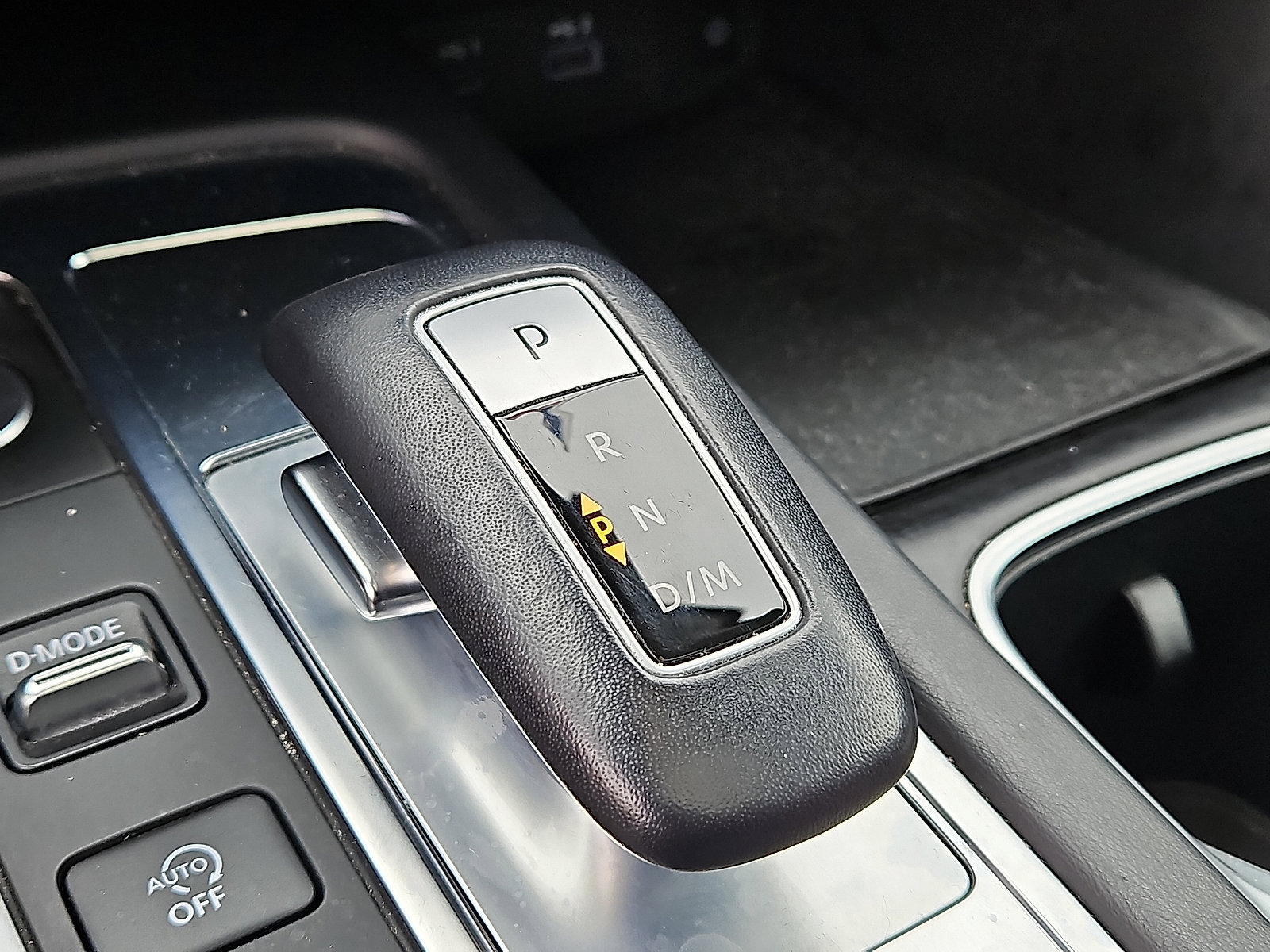 Certified 2023 INFINITI QX60 Luxe w/ Performance Audio Package image 16