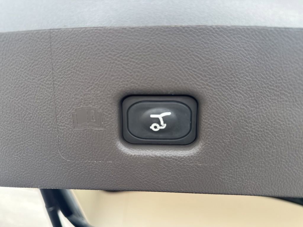 Certified 2023 Lincoln Nautilus AWD image 18