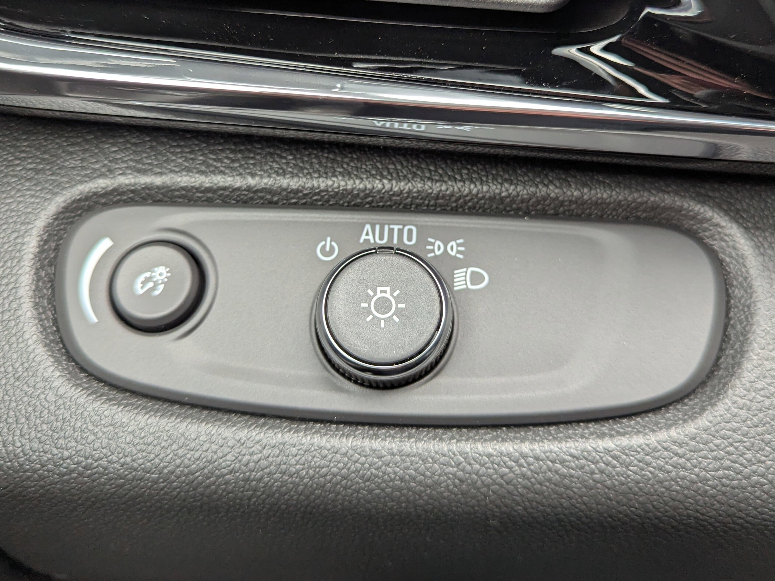 New 2026 Buick Envista Sport Touring w/ Convenience I Package image 15
