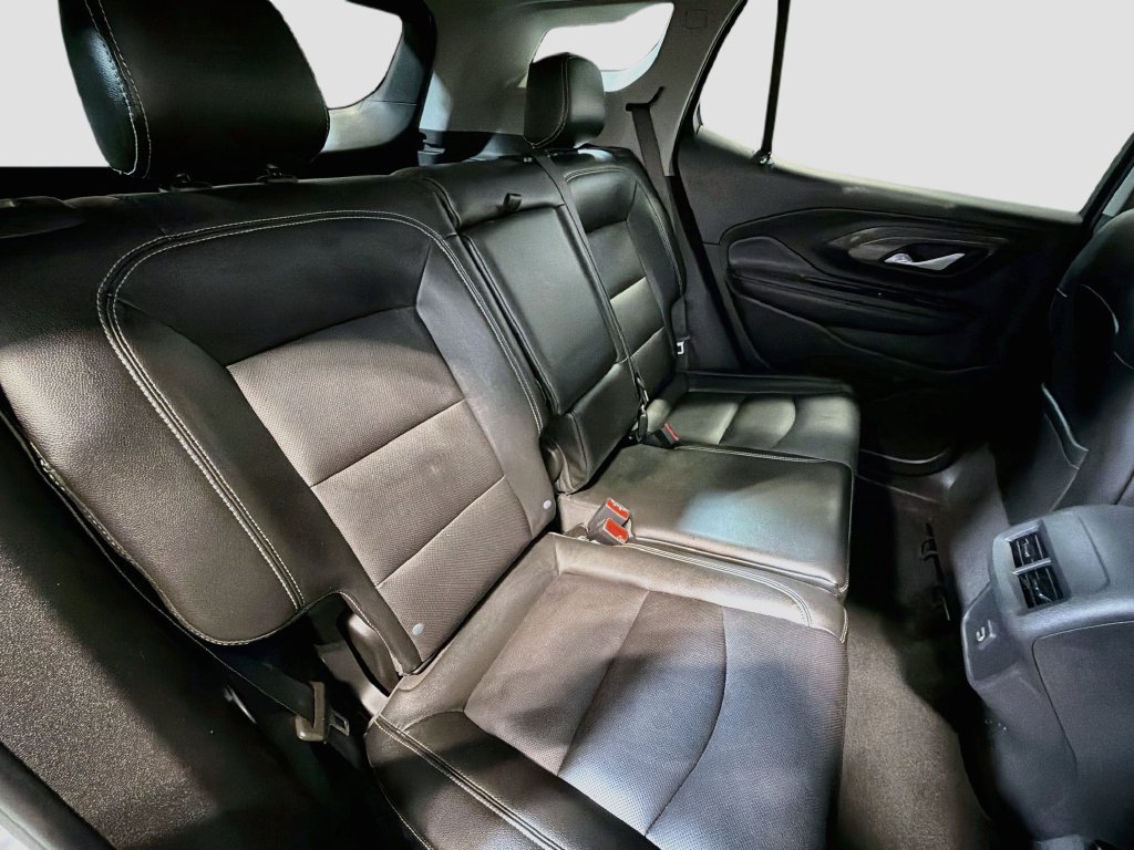 Used 2022 GMC Terrain SLT AWD/4WD image 27