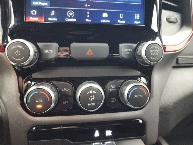 Used 2024 RAM 1500 Rebel image 34