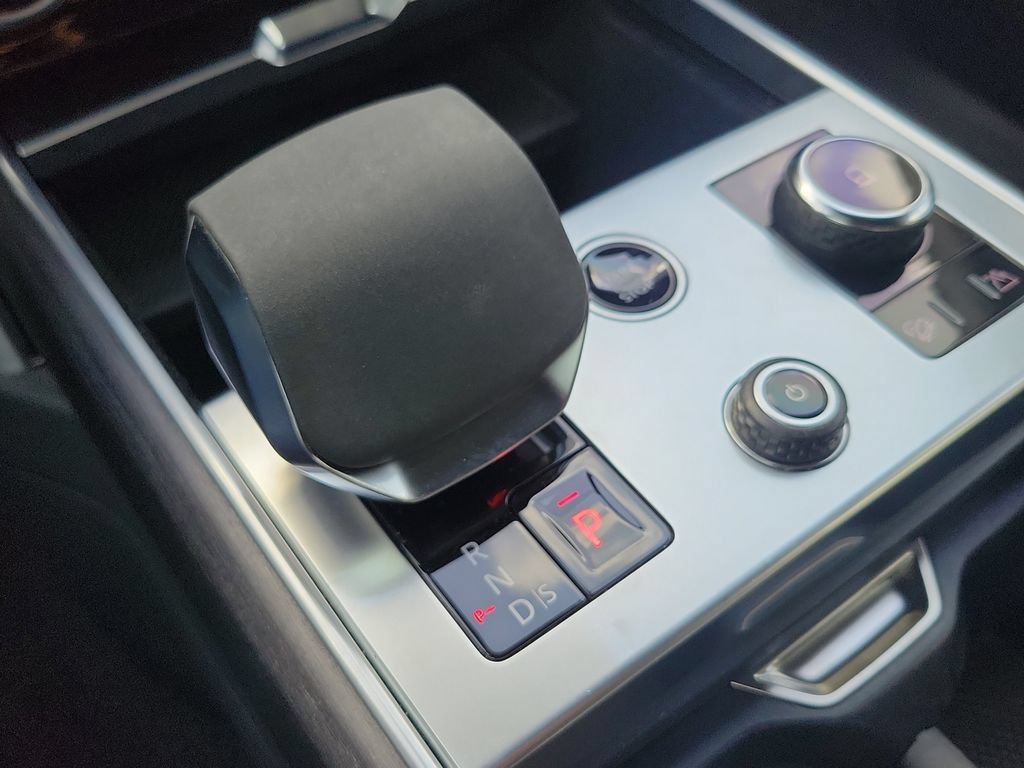Used 2023 Land Rover Range Rover SE AWD/4WD image 19