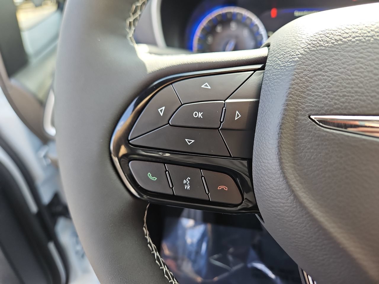 New 2026 Chrysler Pacifica Select w/ S Appearance Package FWD image 30
