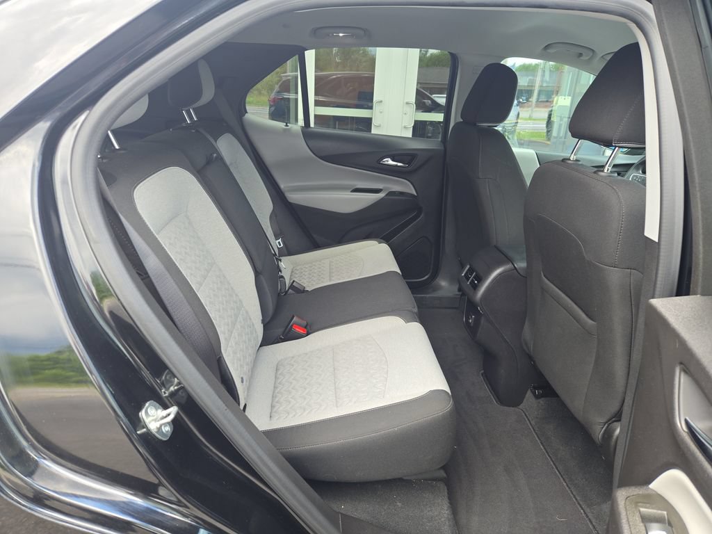 Certified 2024 Chevrolet Equinox LS w/ LS Convenience Package AWD/4WD image 17